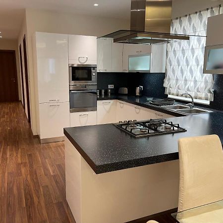 Modern Finished Apartment With Natural Light St. Paul's Bay Ngoại thất bức ảnh